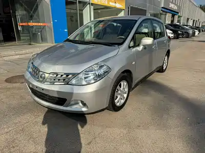 Nissan Tiida 2010