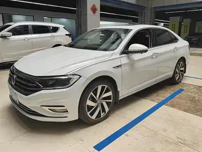 Volkswagen Sagitar 2022