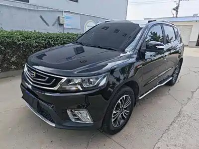 Geely Emgrand X6 2016