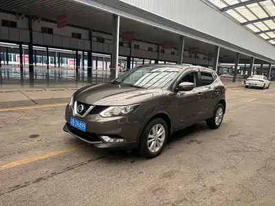 Nissan Qashqai 2015