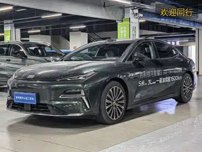 Geely Galaxy Xingyao 8 2025
