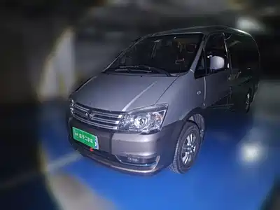 Dongfeng Fengxing Lingzhi 2016