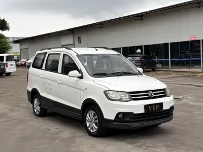 Dongfeng Fengguang 360 2015
