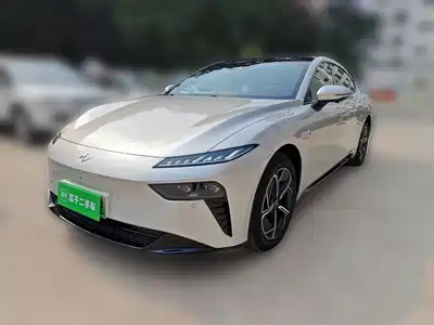 Dongfeng Yipai eπ007 2025