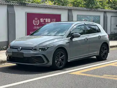 Volkswagen Golf 2023