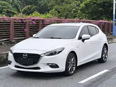 Mazda Mazda3 Axela 2017
