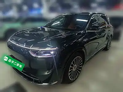 AITO Wenjie M8 2025