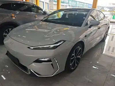 Geely Galaxy E8 2025