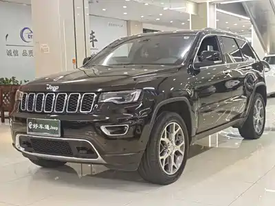 Jeep Grand Cherokee (Import) 2021