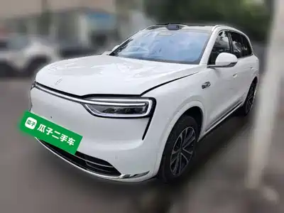 AITO Wenjie M7 2025