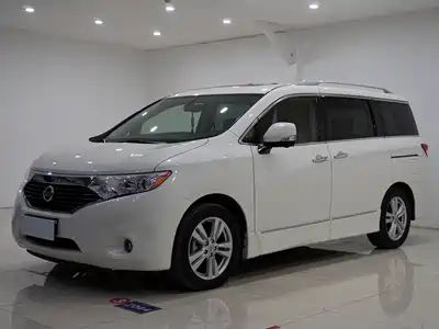Nissan Quest 2015