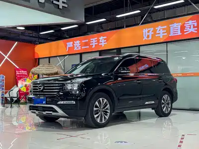 GAC Trumpchi GS8 2016