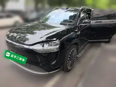 AITO Wenjie M9 2025
