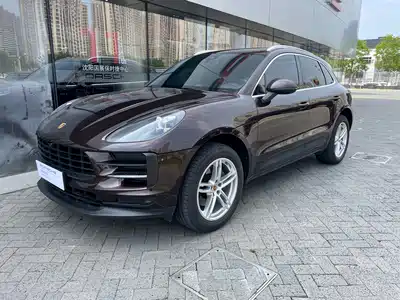 Porsche Macan 2021