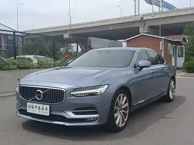 Volvo S90 2018