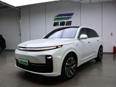 Li Auto L7 2025