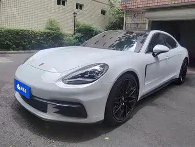 Porsche Panamera 2016