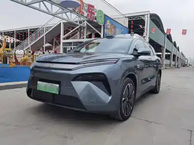 BYD Tang L 2026