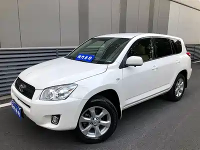 Toyota RAV4 Rongfang 2011