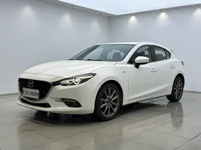 Mazda Mazda3 Axela 2019