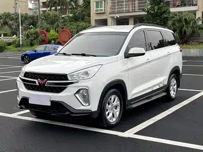 Wuling Motors Hongguang S3 2017