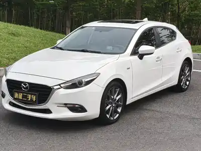 Mazda Mazda3 Axela 2017