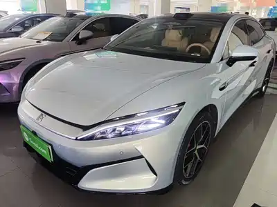BYD Han L 2025