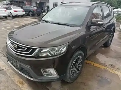 Geely Emgrand X6 2016