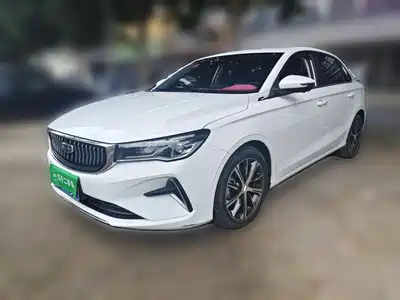 Geely Emgrand 2021