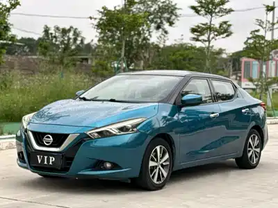 Nissan Bluebird 2015