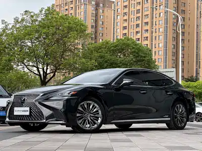 Lexus LS 2019