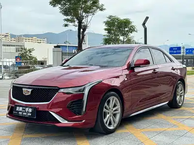 Cadillac CT4 2021