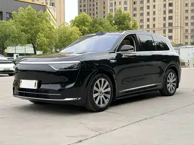 AITO Wenjie M8 2025
