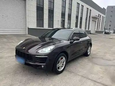 Porsche Macan 2016