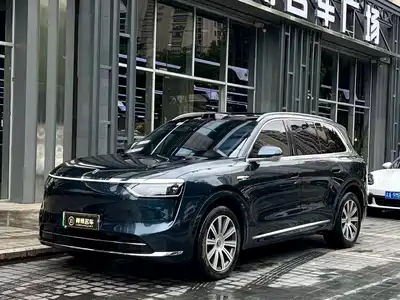 AITO Wenjie M8 2025