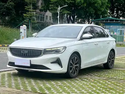 Geely Emgrand 2021