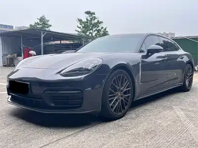 Porsche Panamera 2022