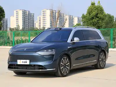 AITO Wenjie M9 2023