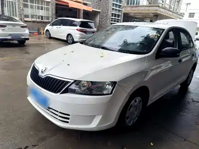 Škoda Rapid 2015