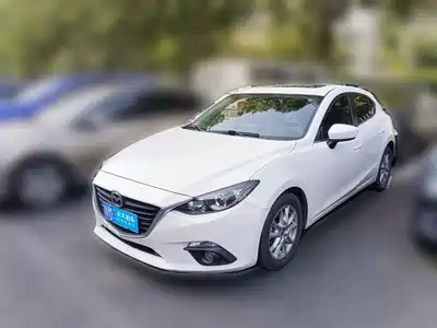 Mazda Mazda3 Axela 2015