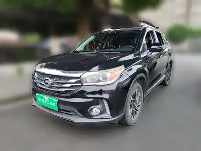 GAC Trumpchi GS4 2015