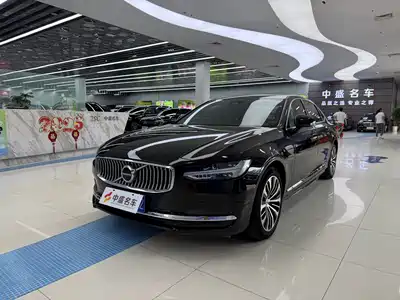 Volvo S90 2024