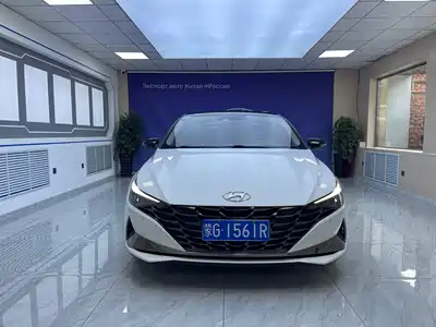 Hyundai Elantra 2023