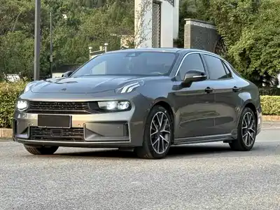 Lynk & Co 03 2021