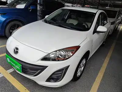 Mazda Mazda3 Axela 2014