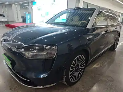 AITO Wenjie M9 2025