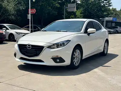 Mazda Mazda3 Axela 2015