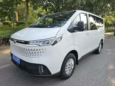 SAIC Maxus Xintu V70 2023