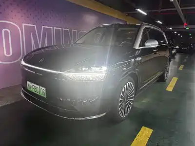 AITO Wenjie M9 2025