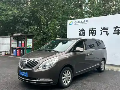 Buick GL8 2013